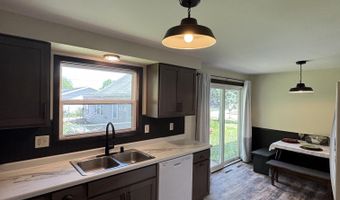 2704 N DAVID St, Appleton, WI 54914