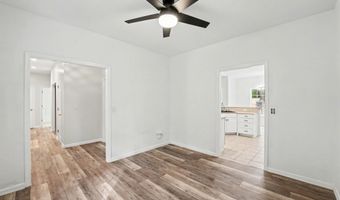 20 Sea Gull Dr, Beaufort, SC 29907