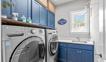 2817 Walden Rd, Apex, NC 27502