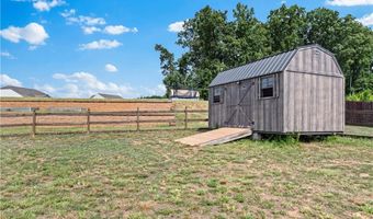 108 Sprucewood Ct, Advance, NC 27006