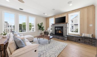 247 Pine Dr, Bayville, NJ 08721