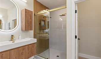 17 Winding Rd, Henderson, NV 89052