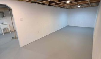 911 LINN St, Atlantic, IA 50022