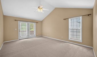 500 Glen Hollow Cir, Aurora, OH 44202