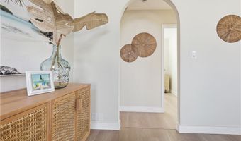 6200 W 77th St, Los Angeles, CA 90045
