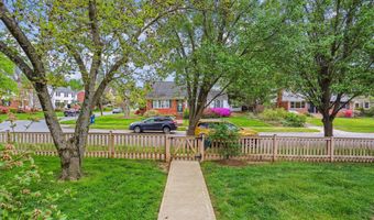 8810 LOWELL St, Bethesda, MD 20817