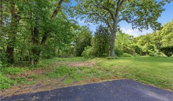 Woodlawn Avenue, North Providence, RI 02911