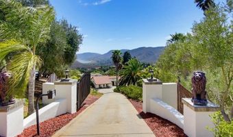 2450 Vista Lago Ter, Escondido, CA 92029