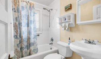 202 Lake Ave, Bay Head, NJ 08742