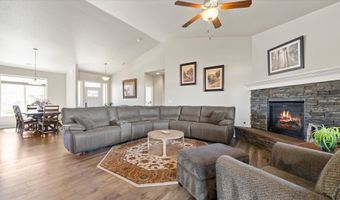 16904 E Love Ln, Benton City, WA 99320