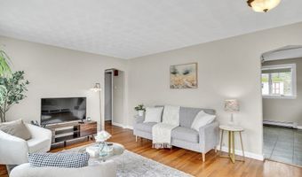 19 Tremlett Rd, Billerica, MA 01821