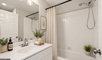 5980 KIMBERLY ANNE Way, Alexandria, VA 22310