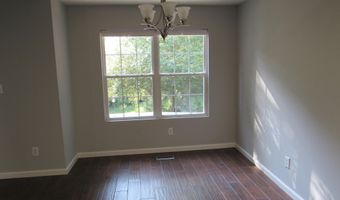 138 Kensington Way, Aberdeen, NC 28315