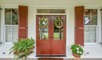 110 Coosaw Club Dr, Beaufort, SC 29907
