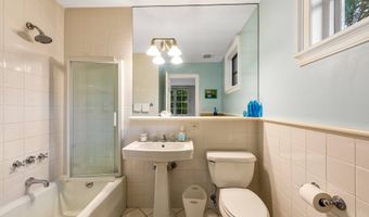 256 Main St, Amagansett, NY 11930
