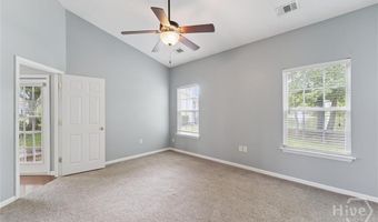77 Stonelake Cir, Savannah, GA 31419