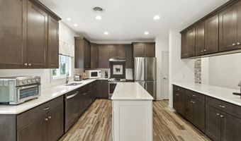 1194 DEATS Dr, Dover, DE 19904