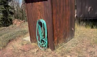 60 Liberty Rd, Arnold, CA 95223
