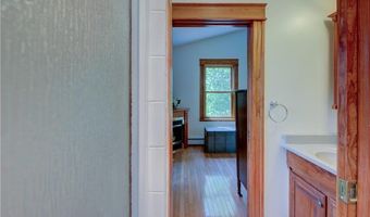 127 Foote St, Barrington, RI 02806