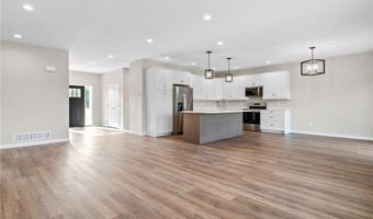 1720 Summer Ln NE, Alexandria, MN 56308