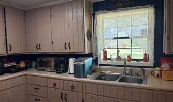 1719 Deer Creek Rd, Batesville, MS 38606