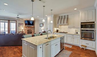 38 Savannah Cir, Brandon, MS 39047