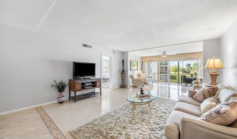 145 Atlantis Blvd 201, Atlantis, FL 33462