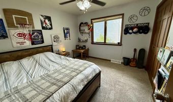 1516 Lakeview Trl, Berne, IN 46711