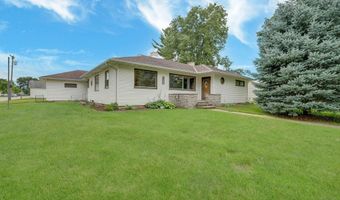 607 Parriott St, Aplington, IA 50604