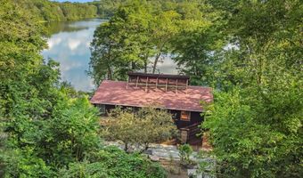 12 Sage Rd, Danbury, CT 06810