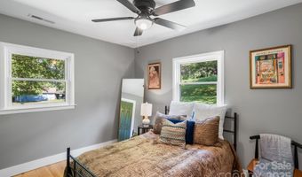11 Upland Rd, Asheville, NC 28804