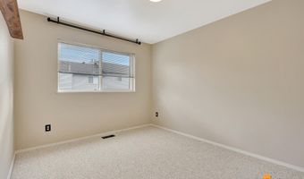 7612 Lumbis Ave #4, Anchorage, AK 99518