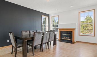 15871 Freedom Ln, Apple Valley, MN 55124
