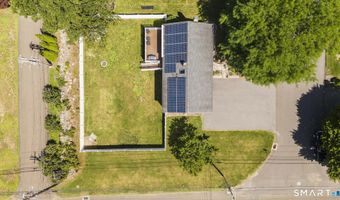 1 Rev Taylor Dr, Ansonia, CT 06401