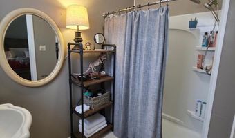 102 Langley St, Abbeville, SC 29620