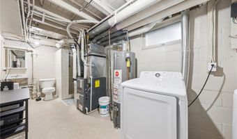 713 Polk St, Anoka, MN 55303