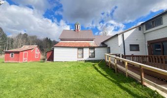 22 Church St, Burke, VT 05871