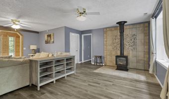 8175 Vore Ridge Rd, Athens, OH 45701