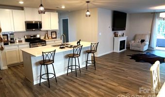 50 Parkwood Ct, Camden, SC 29020