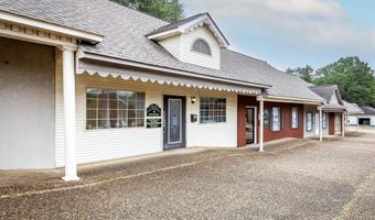 2503 Pine St, Arkadelphia, AR 71923