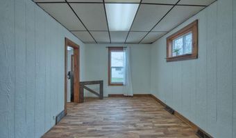 304 W 3rd Ave N, Aurora, MN 55705