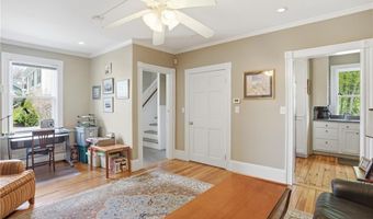 192 Washington Rd, Barrington, RI 02806