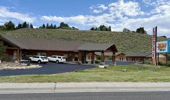 244 Yellowstone Ave W, Cody, WY 82414