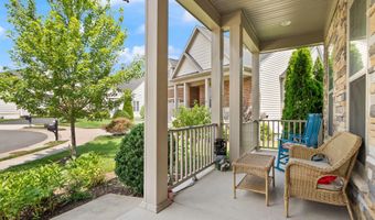 41699 BROOKEBOUROUGH Ct, Aldie, VA 20105