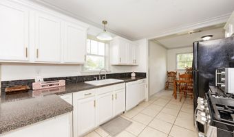 8495 Comite Dr, Baker, LA 70714