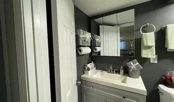 120 MAIN St, Baldwin, FL 32234