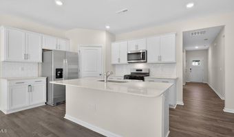 66 Honeydew Dr, Angier, NC 27501