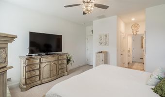 3 COLISEUM Dr, Mt. Holly, NJ 08060