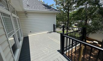 348 Laurelwood Dr, Boiling Springs, SC 29316