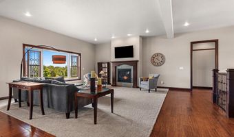 6600 N KUREY Dr, Appleton, WI 54913